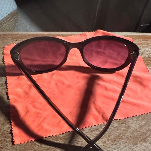 Black Sunglasses - Picture 3 of 3